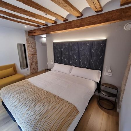 Hostal La Rua Эстелла Экстерьер фото