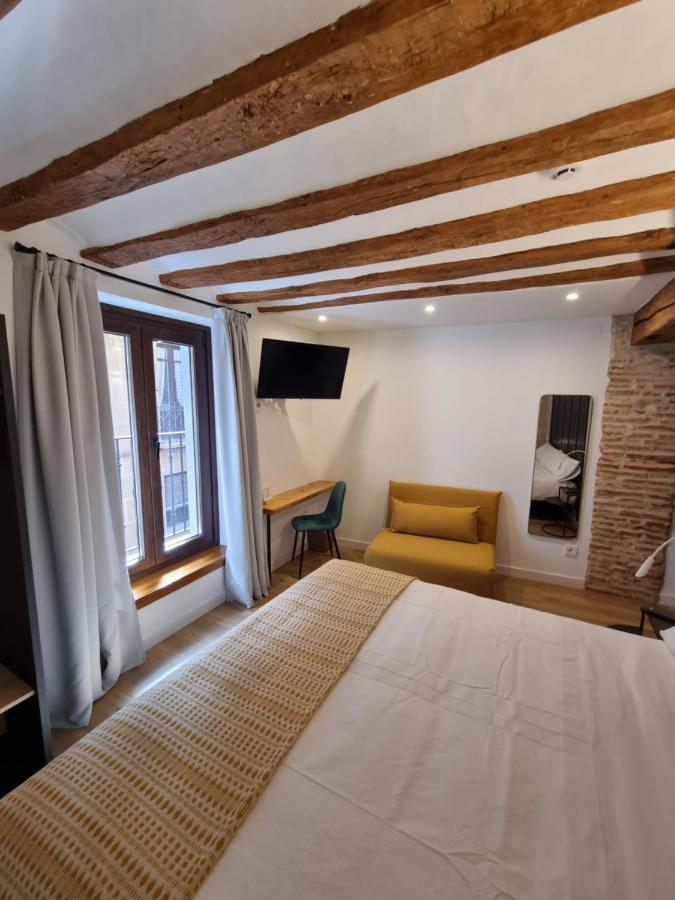 Hostal La Rua Эстелла Экстерьер фото